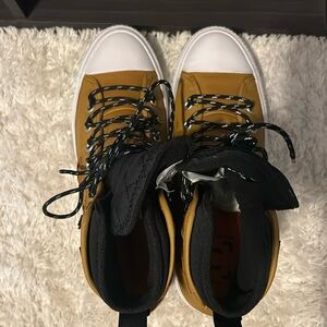 Men’s Mustard Yellow faux leather converse with counter climate and waterproof